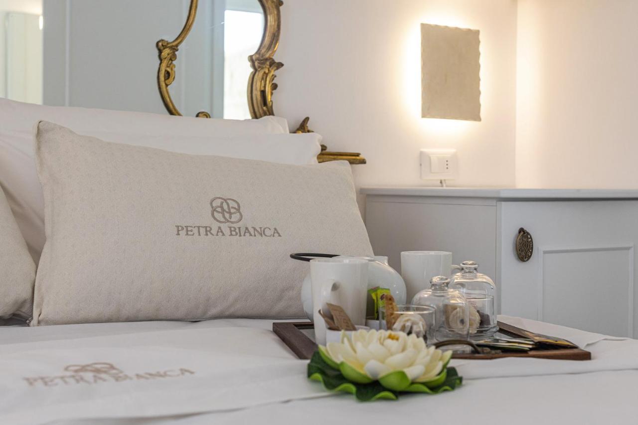 Bed and Breakfast Petra Bianca Torre San Giovanni Exterior foto