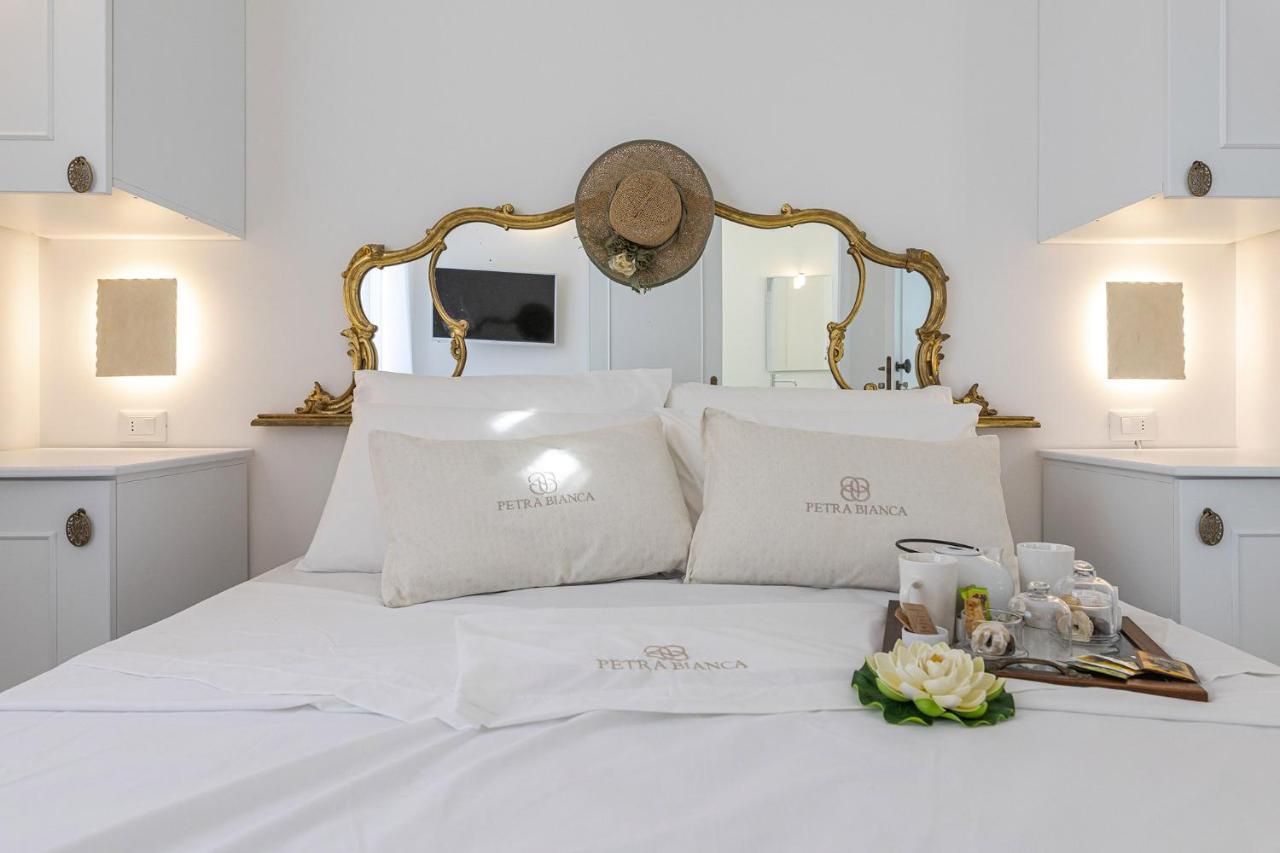 Bed and Breakfast Petra Bianca Torre San Giovanni Exterior foto