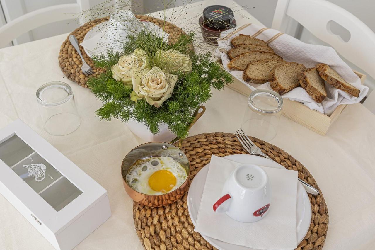 Bed and Breakfast Petra Bianca Torre San Giovanni Exterior foto